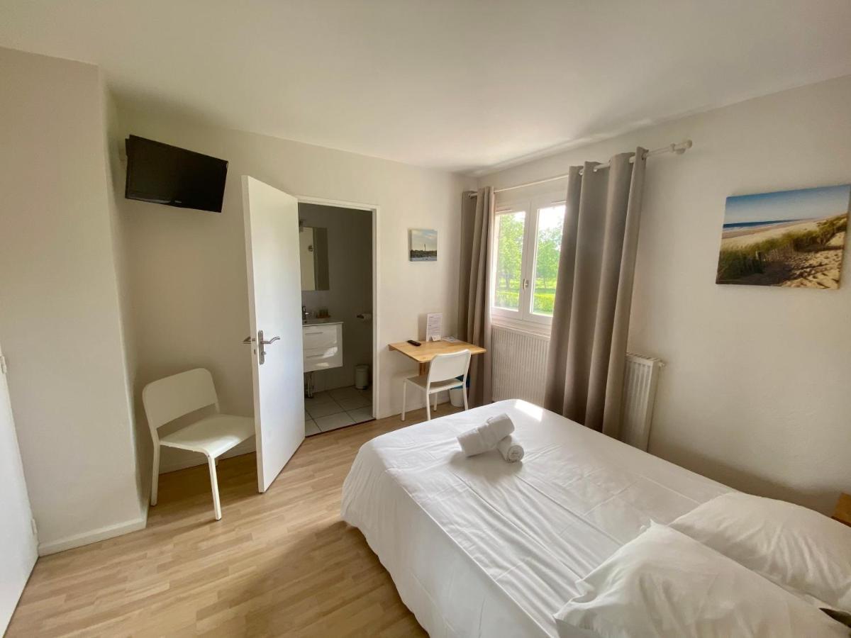 Hotel La Ferme D'En Chon Biscarrosse Room photo